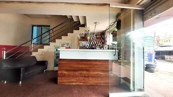 DhamStay Hotel Sai Sandpiper Near Beach