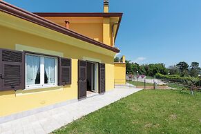 JOIVY Villa Guanna Charming Flat Garden