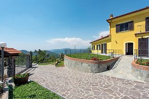 JOIVY Villa Guanna Charming Flat Garden