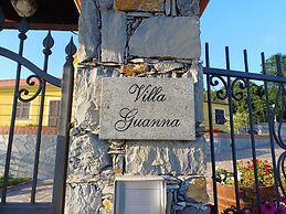 JOIVY Villa Guanna Charming Flat Garden