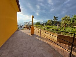 JOIVY Villa Guanna Charming Flat Garden