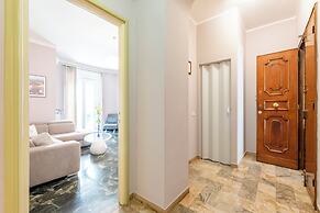 Cute flat with terrace