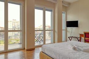 JOIVY Elegant flat in Corso Buenos Aires