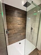 Sheffield Centre - Modern 1BR Apartment - Sleeps 3