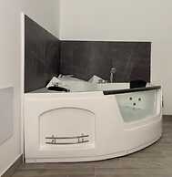 NOTTE ROSA SUITES & RELAX