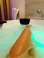 NOTTE ROSA SUITES & RELAX