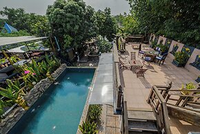 Riverside Boutique Resort & Spa