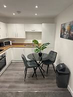 Bright & Cozy Hull Stay