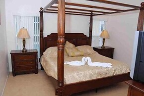 Executive Vacation Home Near Disney Perfect for Large Families!