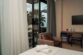 Diamar Suites