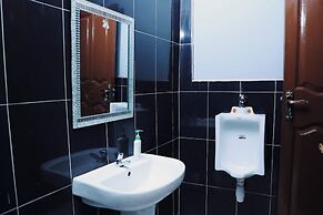 BUDDIEZ PLATINUM HOTEL