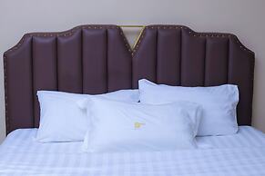 BUDDIEZ PLATINUM HOTEL