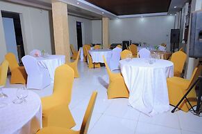 BUDDIEZ PLATINUM HOTEL