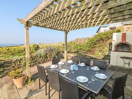 Coastman's Nest
