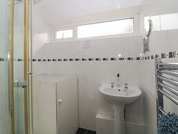 26 Manorcombe