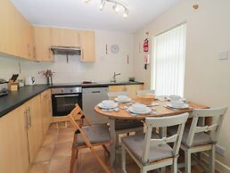 26 Manorcombe