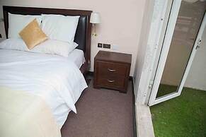 Brava Hotel
