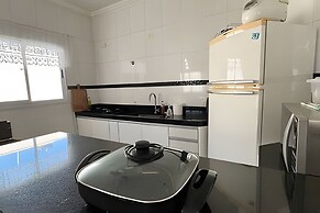 Casa com piscina em Bertioga 1