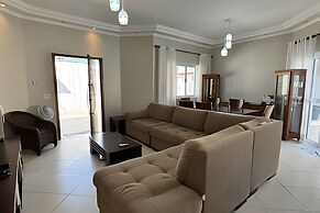 Casa com piscina em Bertioga 1