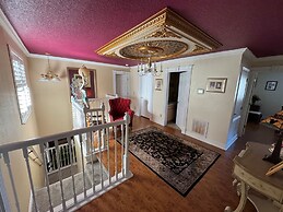 Southern Comfort on Hampton Lakes - The Ultimate Luxury Retreat!