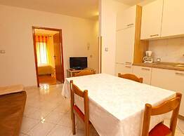 Ground Floor Retreat With bbq