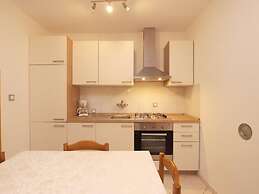 Ground Floor Retreat With bbq