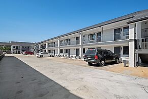 Moonlight Inn - Houston I-45 & Airline