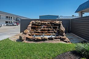 Moonlight Inn - Houston I-45 & Airline