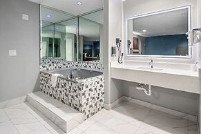 Moonlight Inn - Houston I-45 & Airline