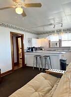 Lake Cottage at Beachcomber of Mackinaw