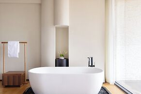 voco Guilin Yangshuo by IHG