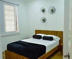 Three House Hostel Boutique