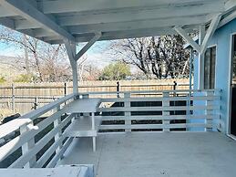 Rustic Hideaway Stargazing & Serenity