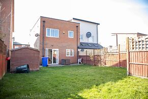 Etihad Blissful Retreat-3 Bedroom Haven