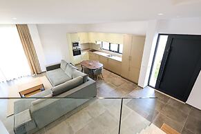 Sanpietro Vacation Villa 008