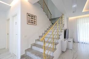 Sanpietro Vacation Villa 009