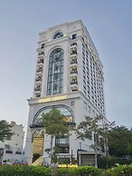 Grand Luxury Hotel Ninh Chu
