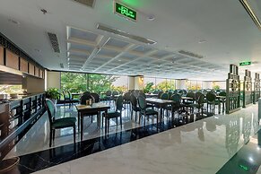Grand Luxury Hotel Ninh Chu