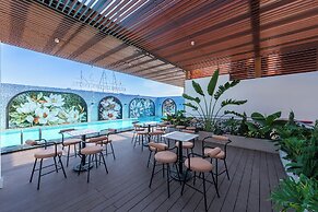 Grand Luxury Hotel Ninh Chu