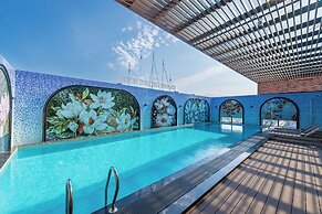 Grand Luxury Hotel Ninh Chu