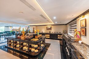 Grand Luxury Hotel Ninh Chu