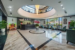 Grand Luxury Hotel Ninh Chu