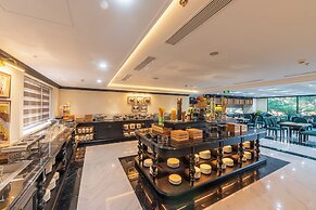 Grand Luxury Hotel Ninh Chu