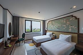 Grand Luxury Hotel Ninh Chu