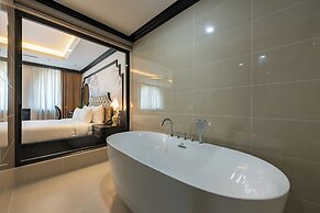 Grand Luxury Hotel Ninh Chu