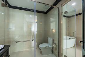 Grand Luxury Hotel Ninh Chu