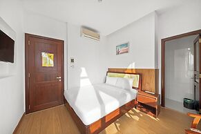 Kis Hotel & Apartment