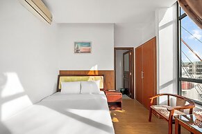 Kis Hotel & Apartment