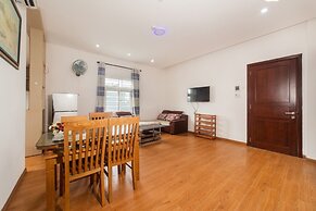 Kis Hotel & Apartment