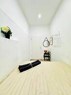 Elegant 5BR Home Ideal for Families